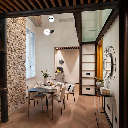 Bed & Breakfast Arts & Crafts Luxury